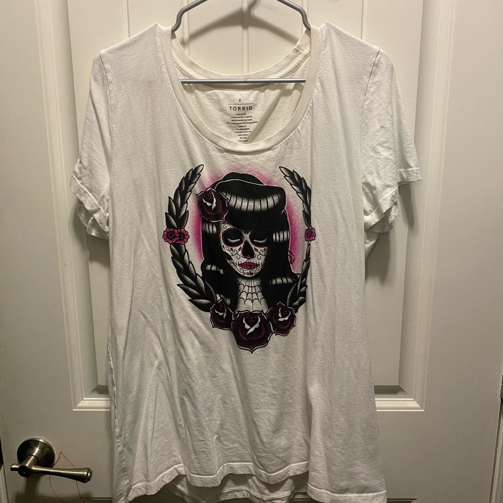 Torrid White Cotton Tee Sugar Skull 2